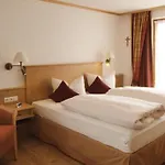 Naturparkhotel Schwarzwaldhaus 3*